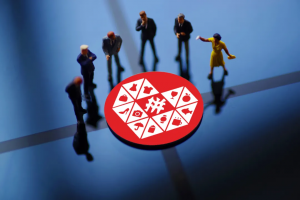 拼多多是如何俘获六亿客户的心？